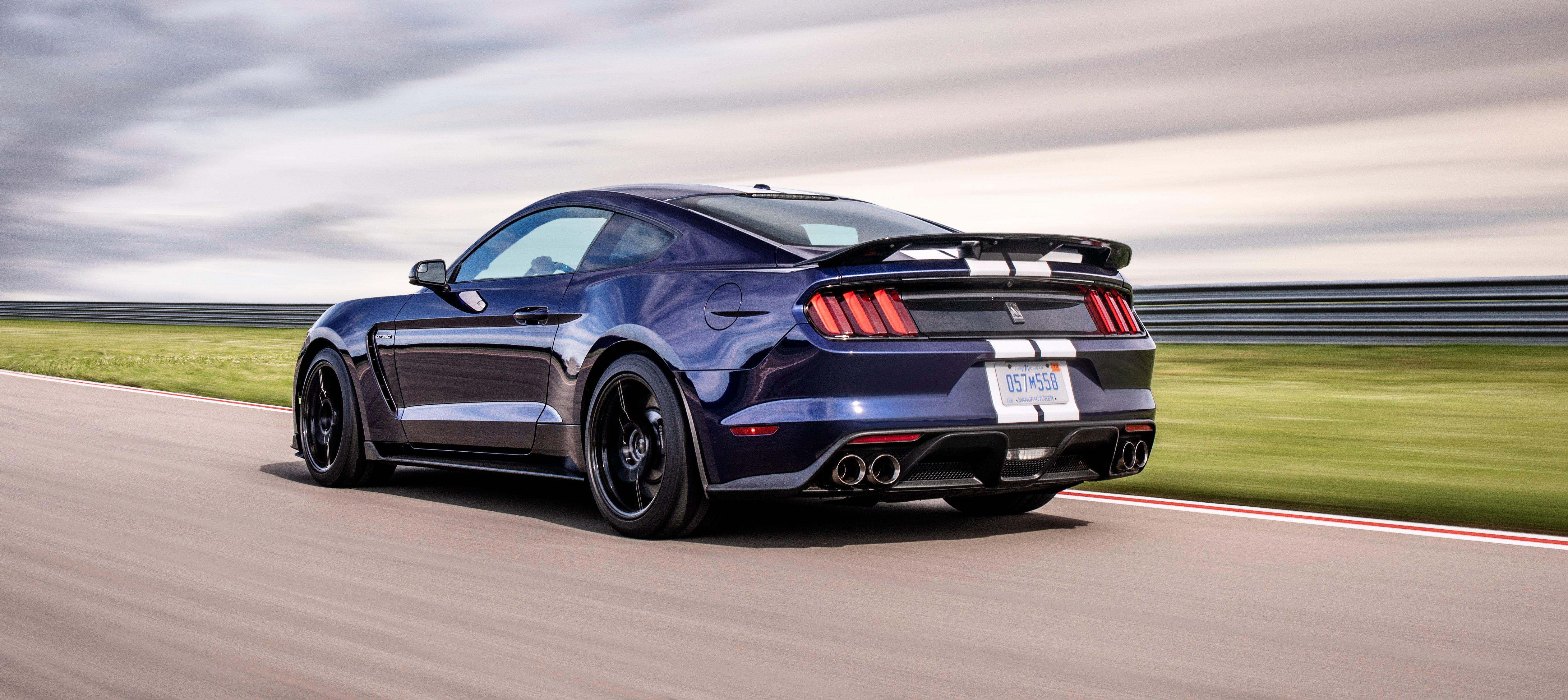 Mustang Shelby GT350 gets upgrade from